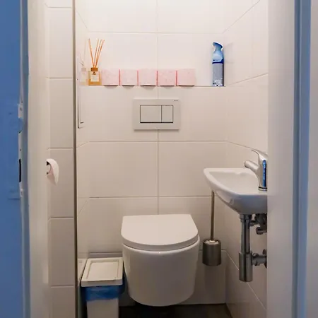 Rentero Bright With 3 Bedrooms 公寓 布拉格