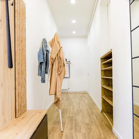 Rentero Bright With 3 Bedrooms